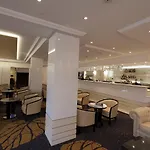 Paradis 4*