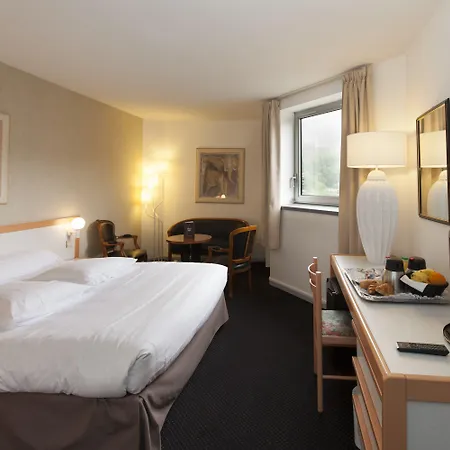 Paradis Hotel 4*