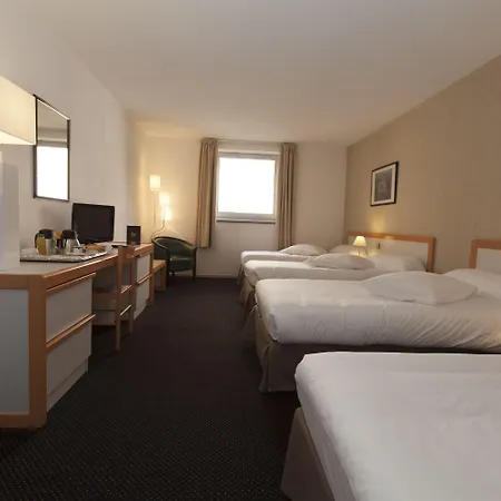 オテル パラディ 4*