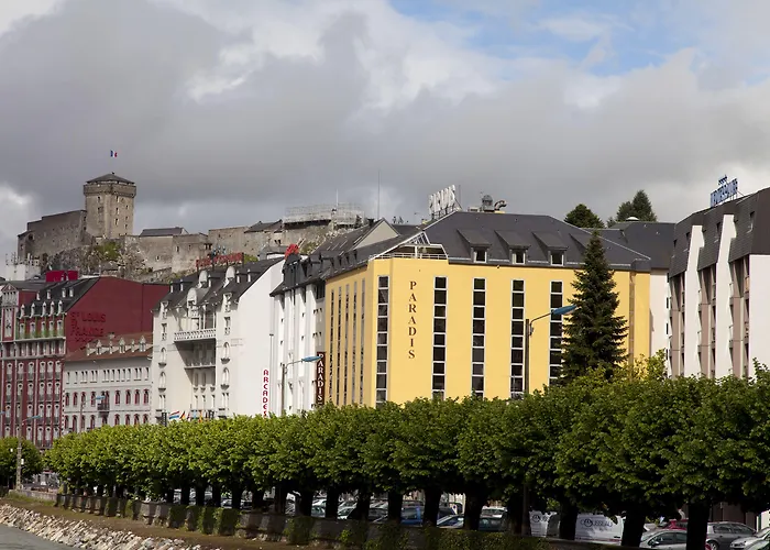 Hotel Paradis 4*